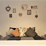 Studio Central Exer IV